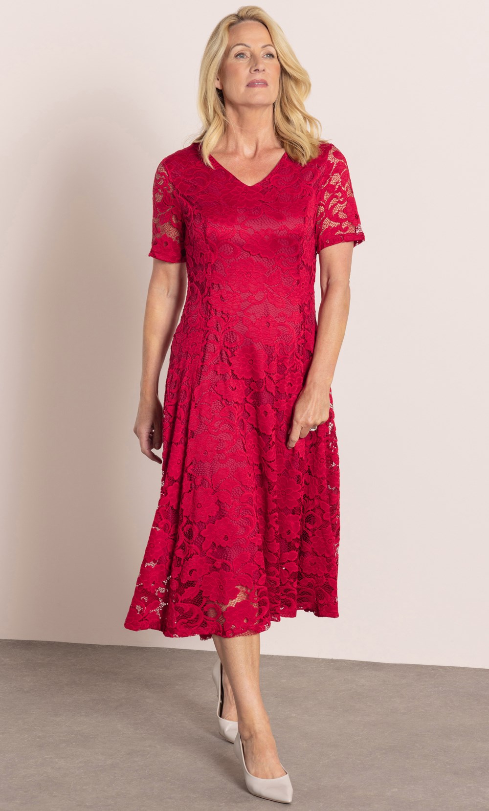 Anna Rose Stretch Lace Dress