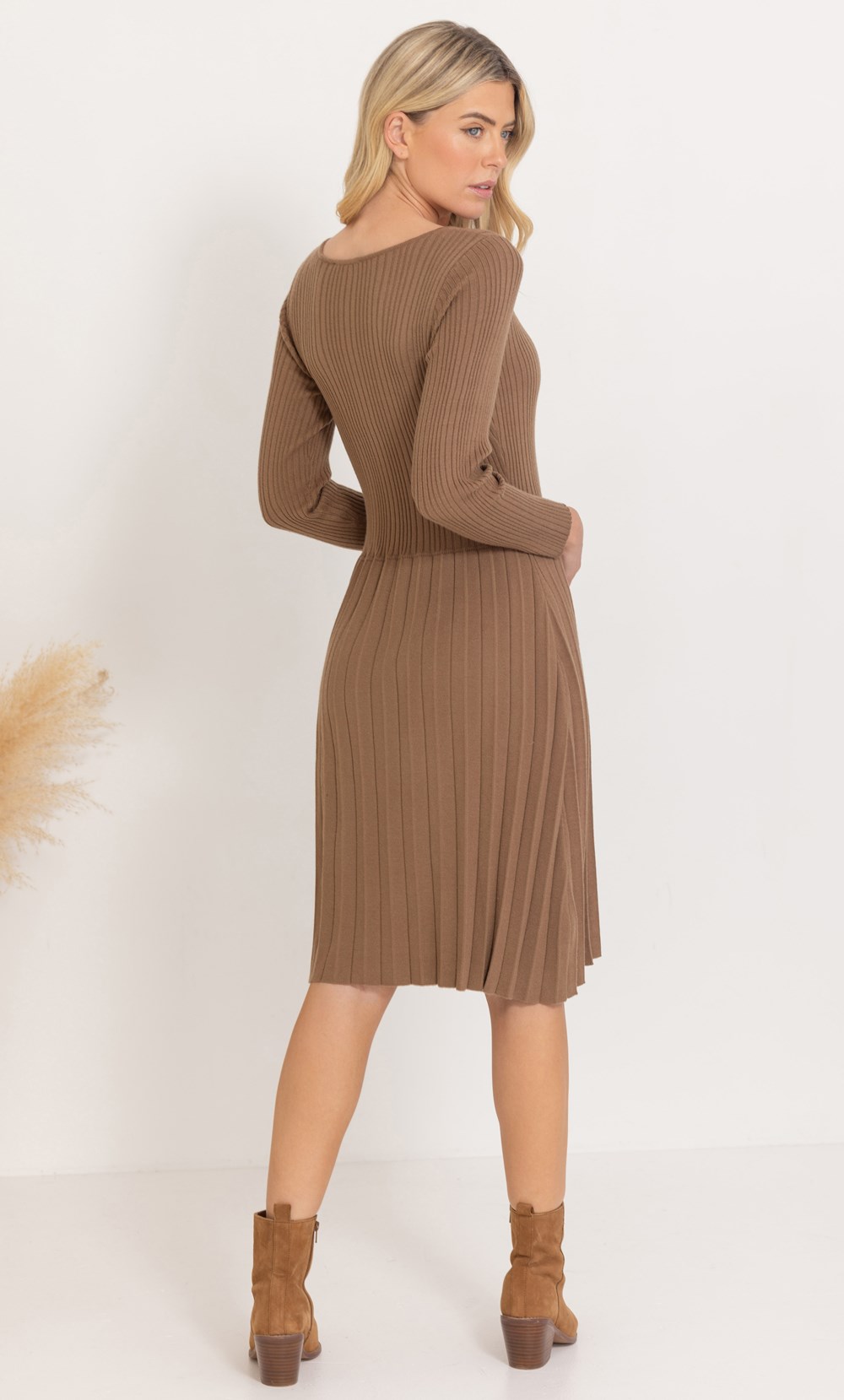 Fit And Flare Knitted Dress