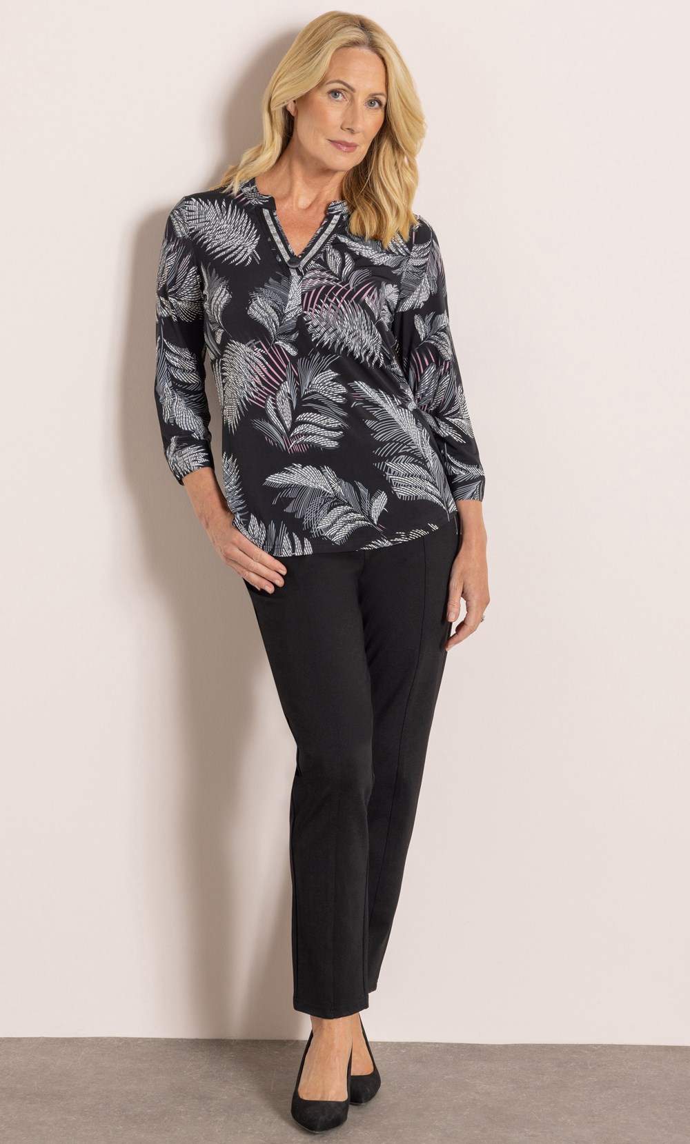 Anna Rose Textured Leaf Printed Jersey Top