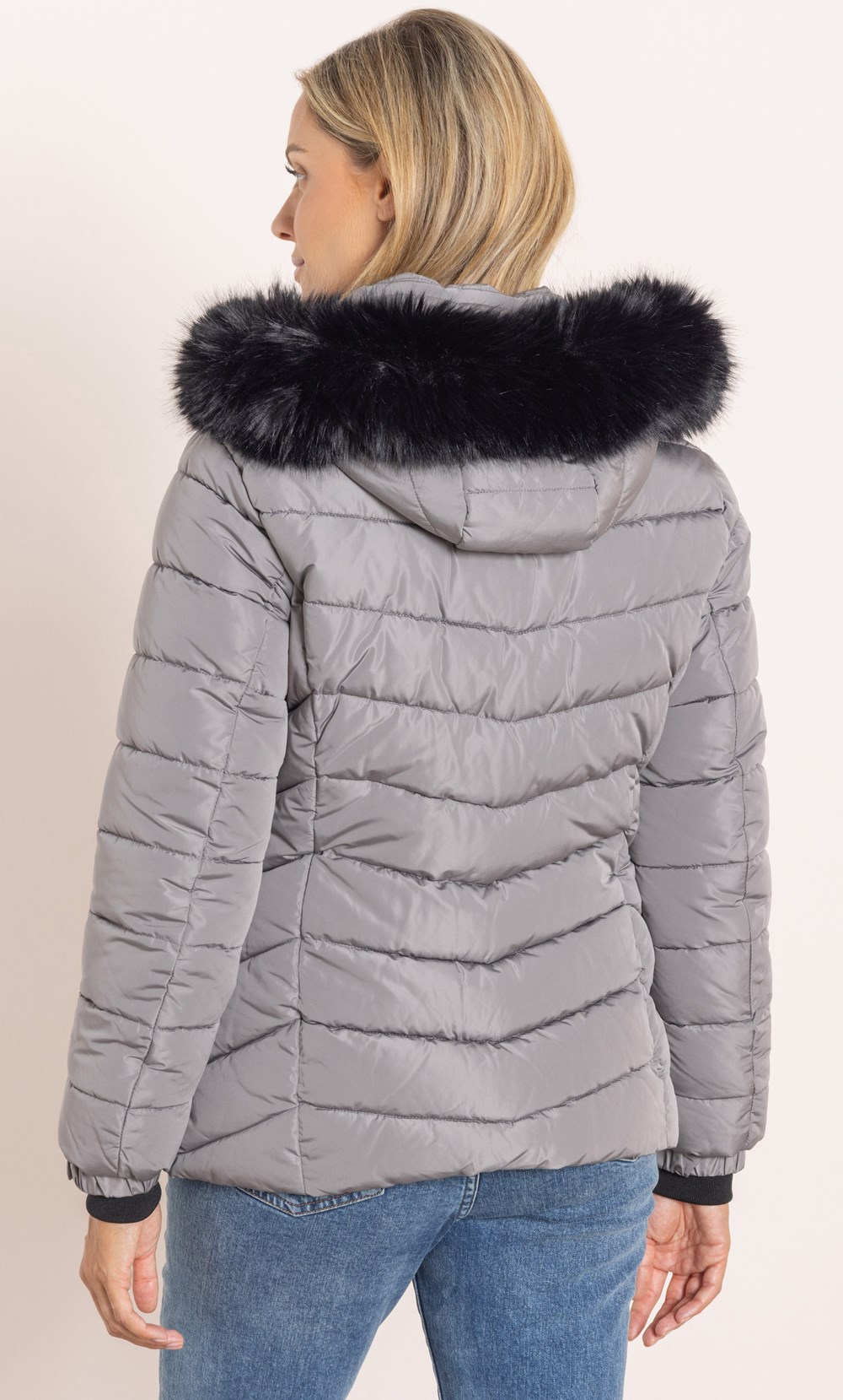 Faux Fur Trimmed Short Puffer Jacket