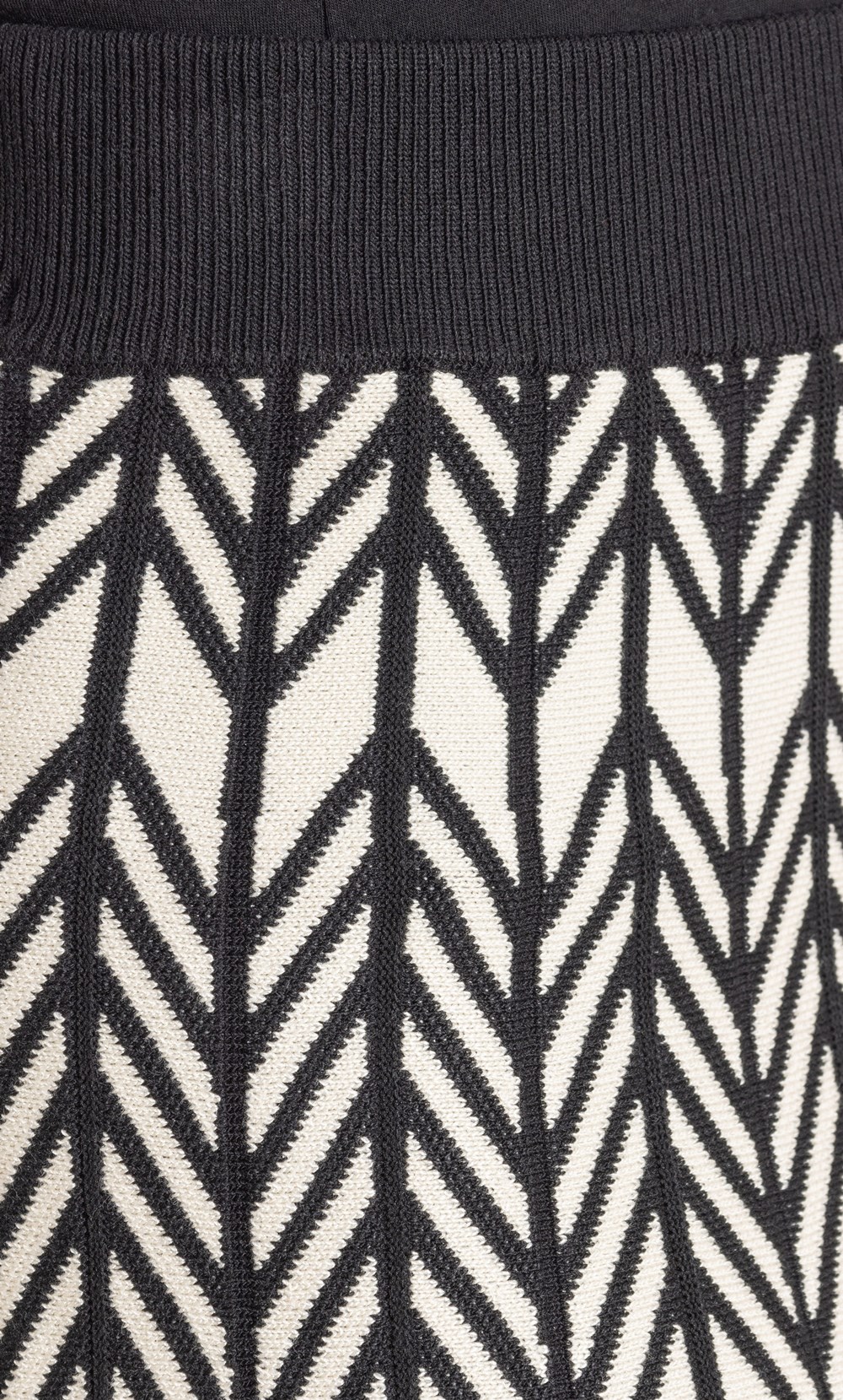 Knitted Geometric Pleated A Line Midi Skirt