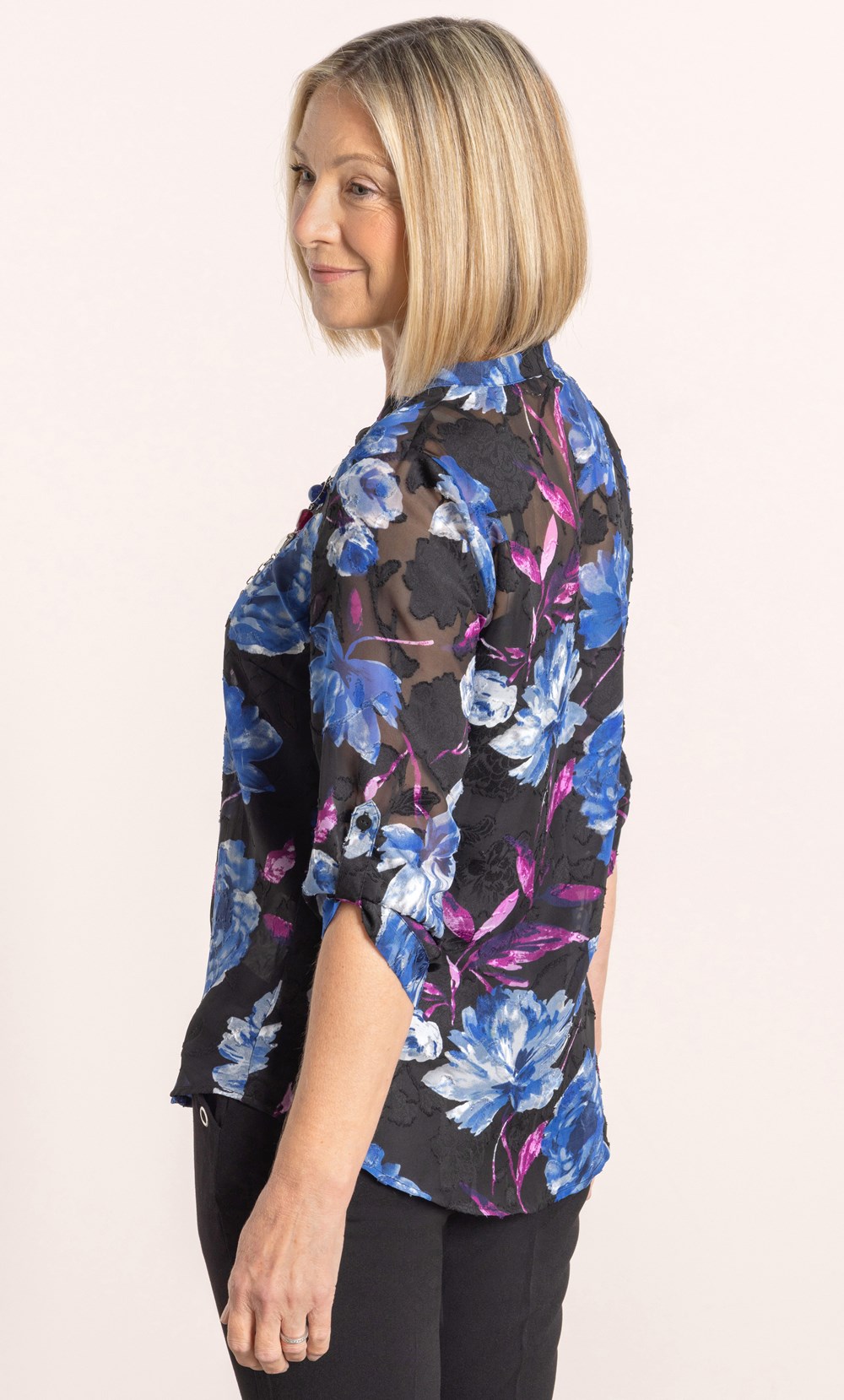 Anna Rose Floral Print Blouse With Necklace