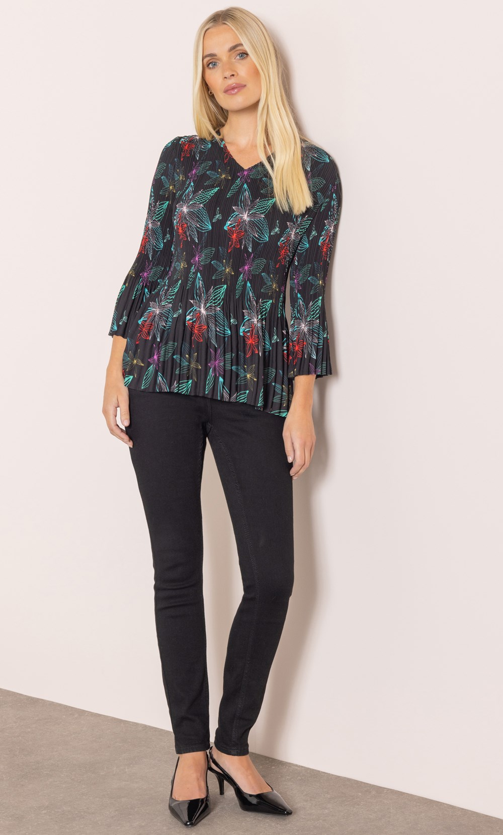 Botanical Print Pleated Top